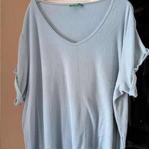 dip Light Blue Short Sleeve V-Neck Top